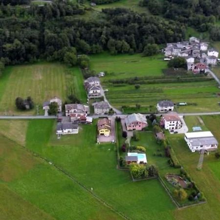 B & B Sentiero Valtellina Castello dell'Acqua ภายนอก รูปภาพ