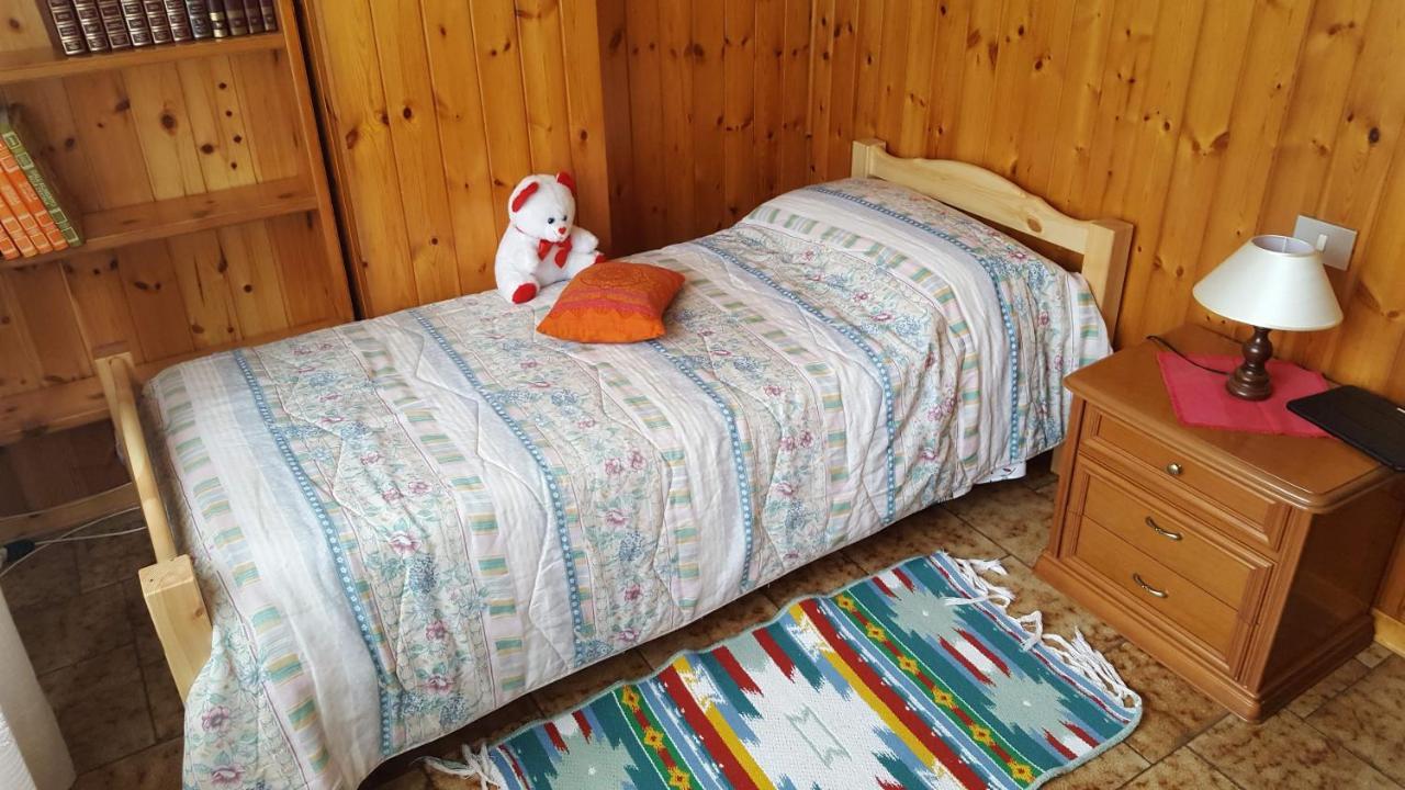 B & B Sentiero Valtellina Castello dell'Acqua ภายนอก รูปภาพ