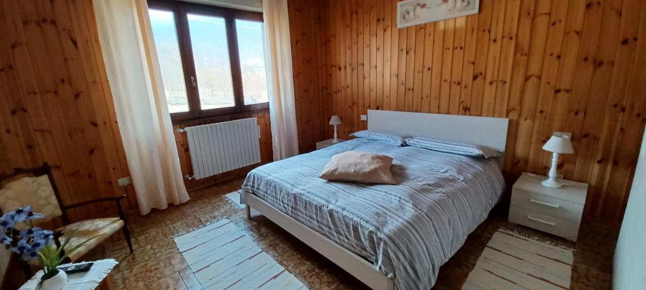 B & B Sentiero Valtellina Castello dell'Acqua ภายนอก รูปภาพ