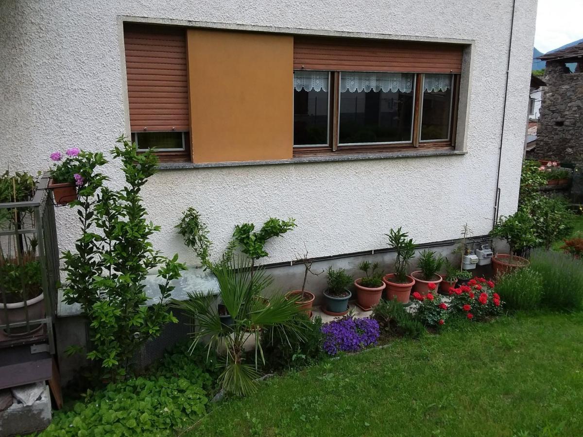 B & B Sentiero Valtellina Castello dell'Acqua ภายนอก รูปภาพ